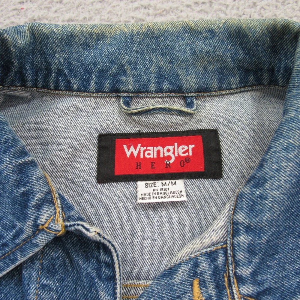 Wrangler Hero Mens Denim Trucker Jacket‎ Medium Wash Blue Cotton Size M RN15101